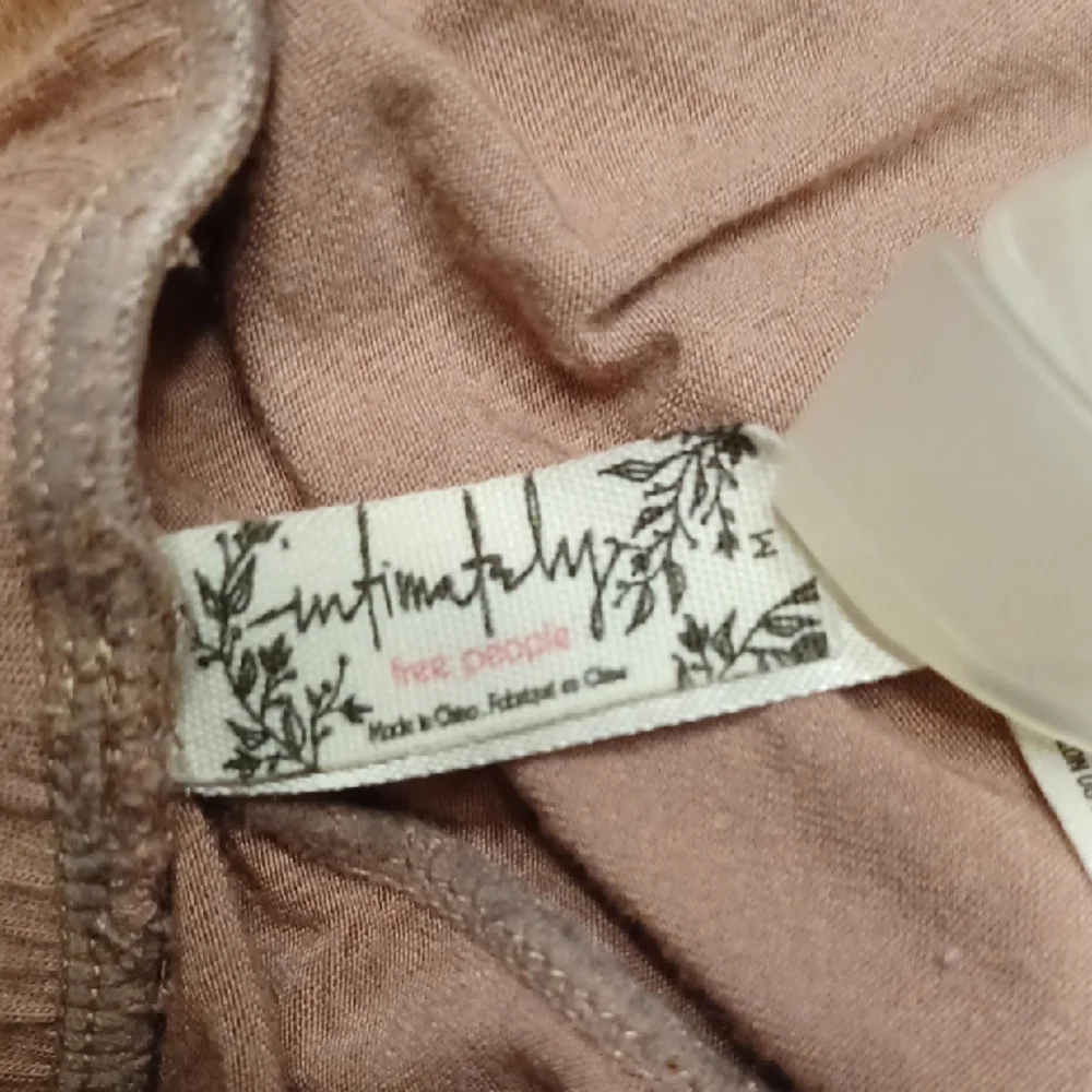 Free People chic beige